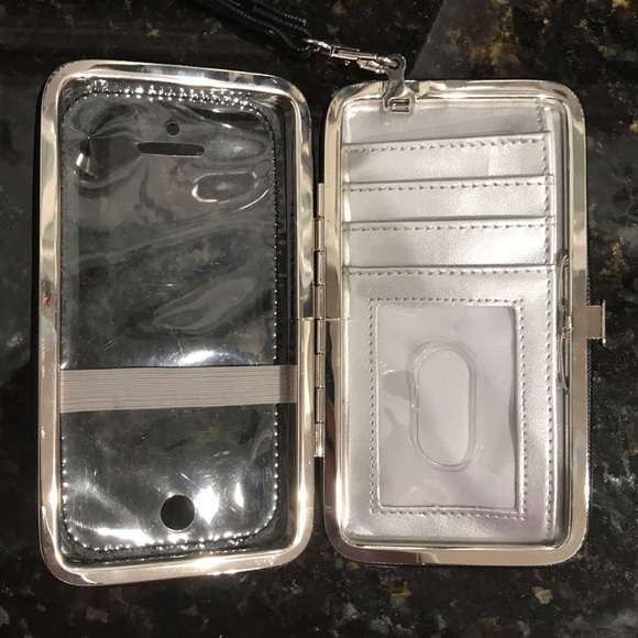 All-in-one Tech Wallet - Picture 7 of 8